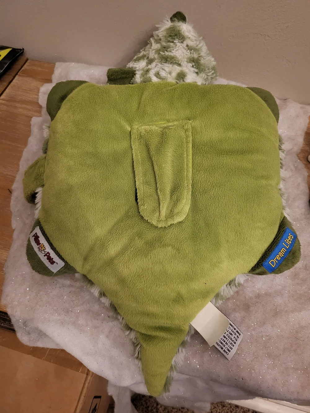 Pillow Pets Dream Lites Triceratops Dinosaur Plush Night Light Projector
